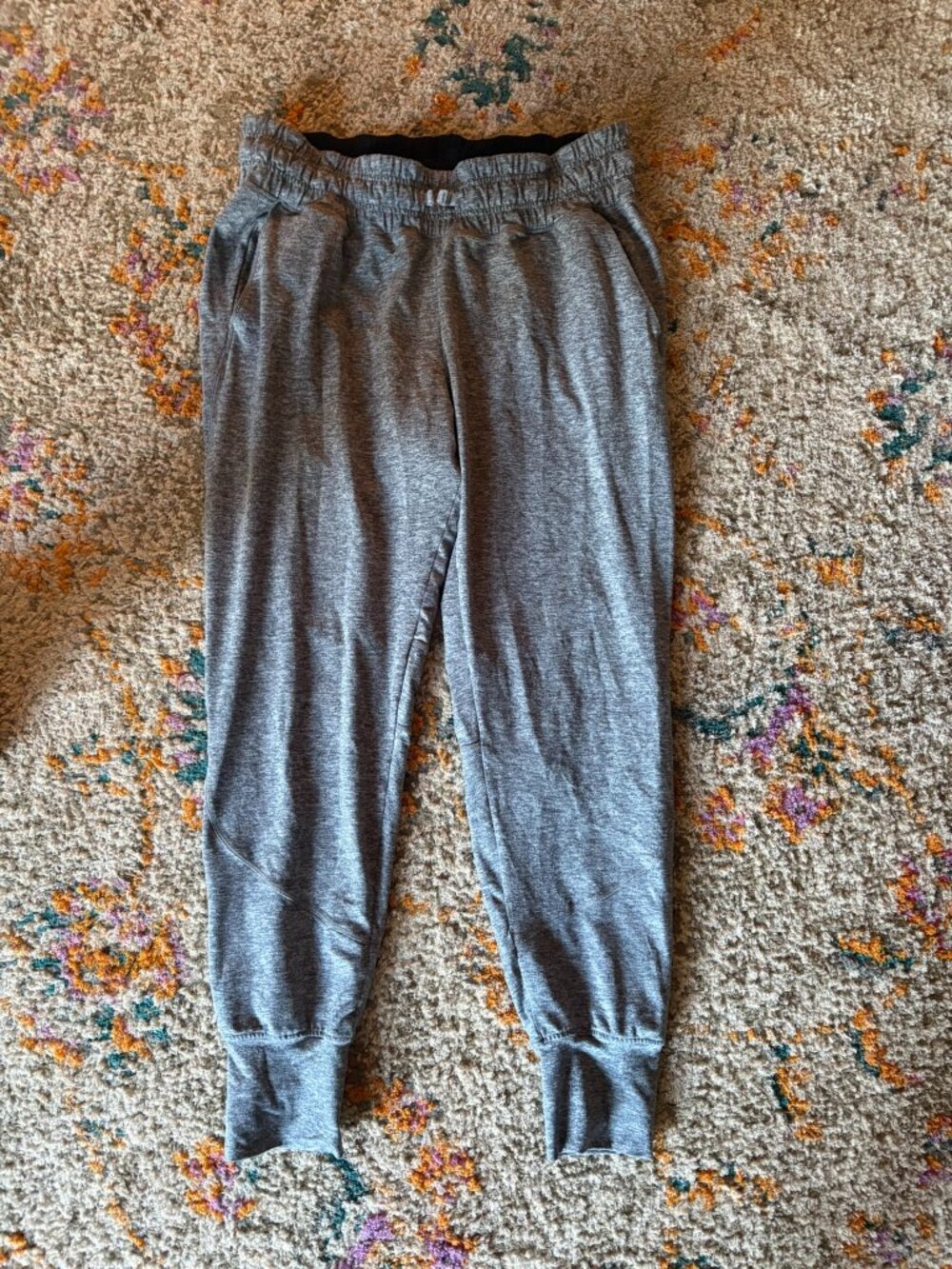 REI Women's Heathered Gray Joggers